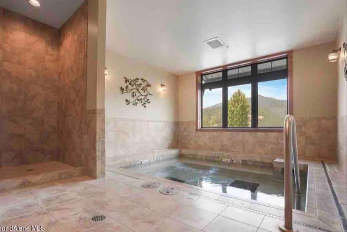 Penthouse Mountain Haven With Community Spa Room เคลล็อก ภายนอก รูปภาพ
